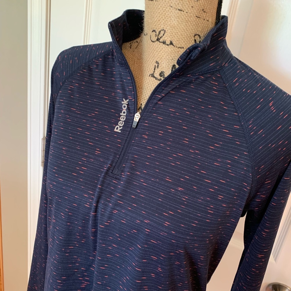 Reebok women’s pullover